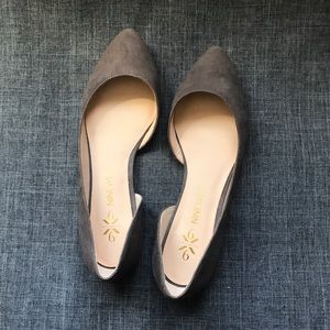 NINE WEST Gray Suede Spruce